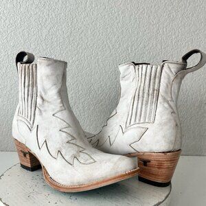 Lane CHELSEA Womens Cowboy Bootie 10 Western White Short Ankle Cowgirl Boots